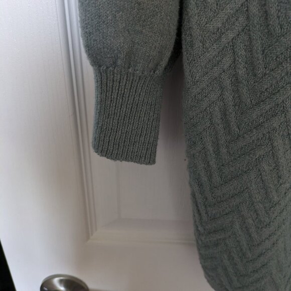 Reitmans Sweater Tunic - Picture 3 of 5